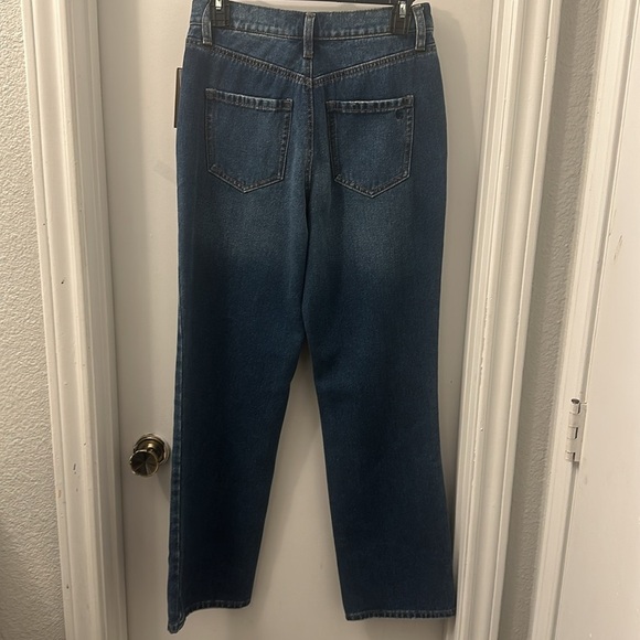NWT Jessica Simpson
Sweet Slouchy Straight Leg High Rise Jeans - Picture 8 of 12
